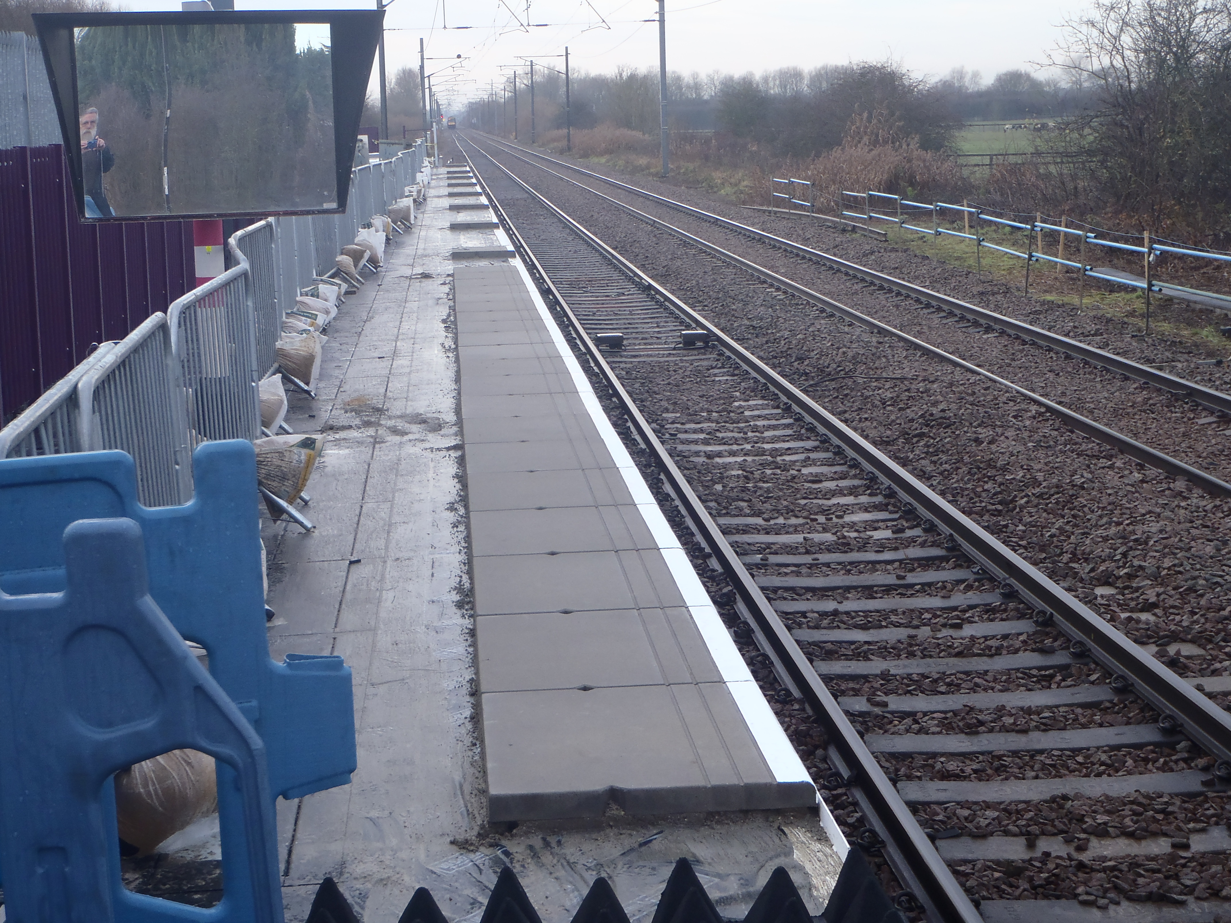 looking south from up platform